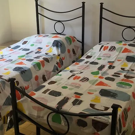 Casa Amelia شقة غارنانو